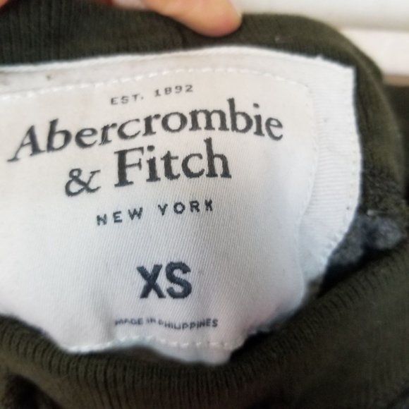 Abercrombie & Fitch Mens XS Green Camo Drawstring - Picture 4 of 8